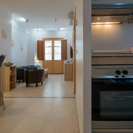 Sebastian Apartment *